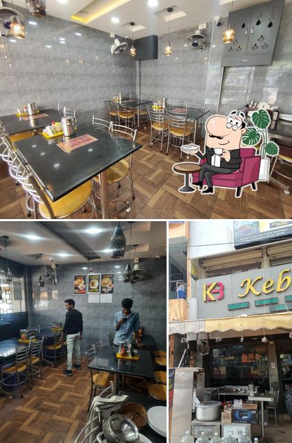 The interior of Kebabian