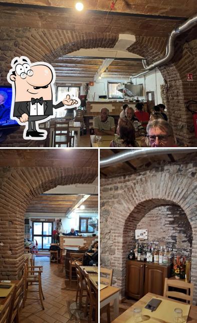 Gli interni di La Sargiada Trattoria Paesana da Ciccio