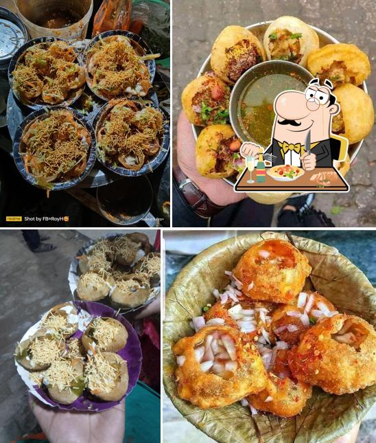 Panipuri at Singhason Fuchka Stall