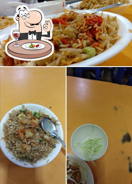 Food at chikus Fast Food