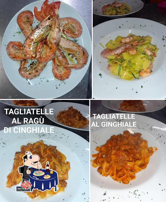 Prova tra i vari prodotti di cucina di mare proposti a Trattoria Dell'Orologio