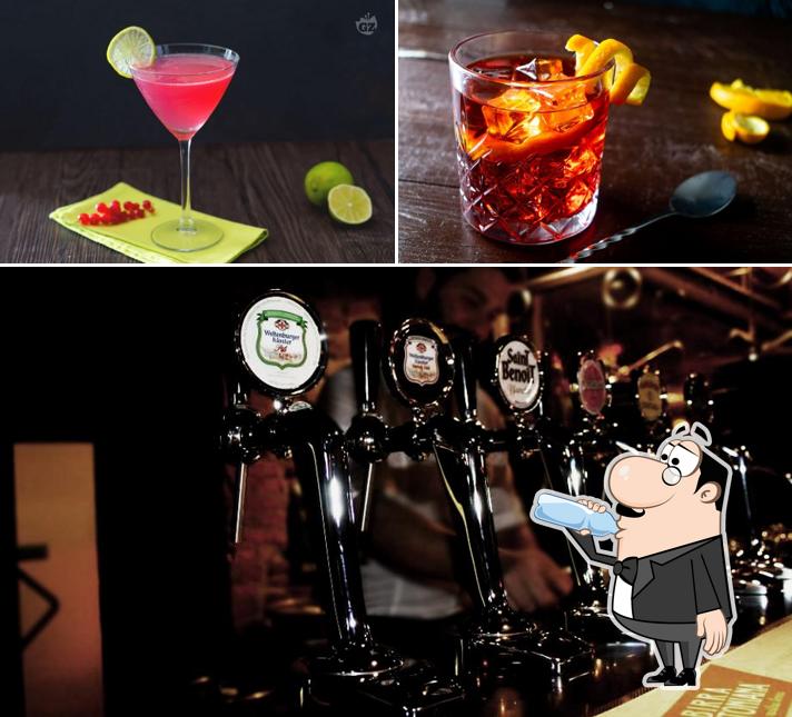 Prenditi un drink a Sikaru