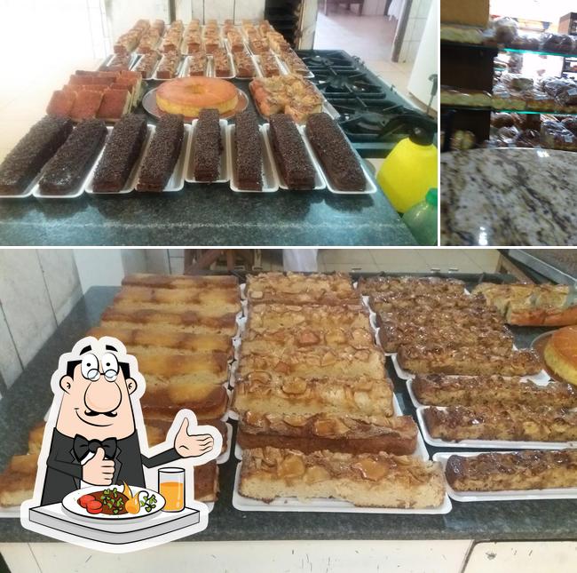 Comida em Panificadora Sol Nascente