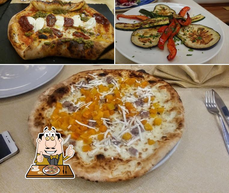 Scegli una pizza a La Bussola