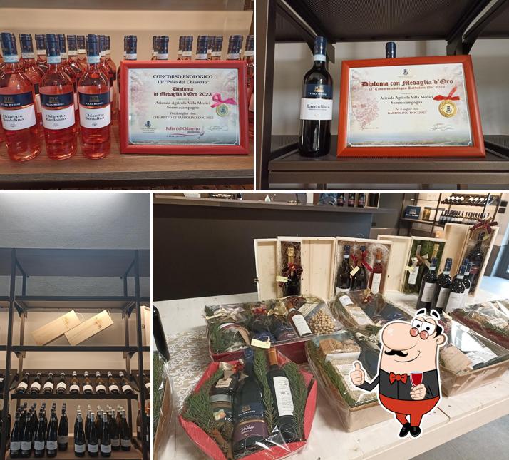 Prenditi un bicchiere di vino a Cantina Villa Medici
