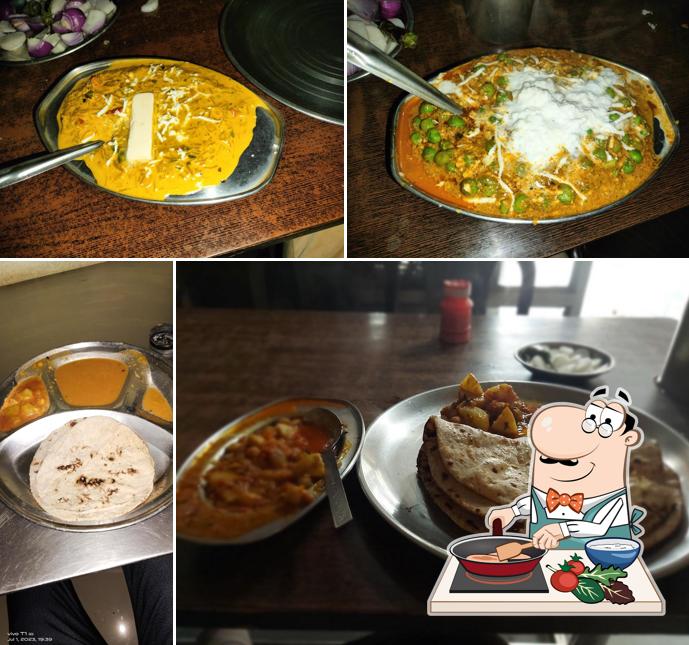 Chicken curry at Ridhi Siddhi Hotel and Restaurant