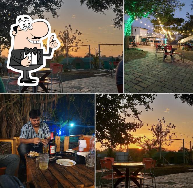 Banyan Rooted Family Restaurant & Bar