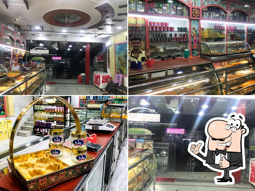 Here's a picture of DELHI MITHAIWALA