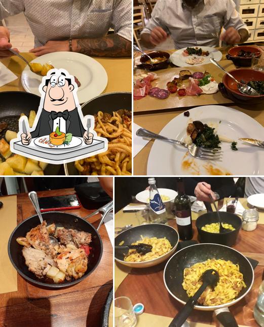 Platti al Ristorante Osteria Urbini