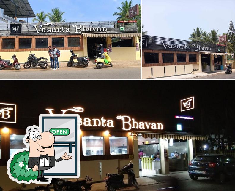 Check out the outside part of Vasanta Bhavan Restaurant