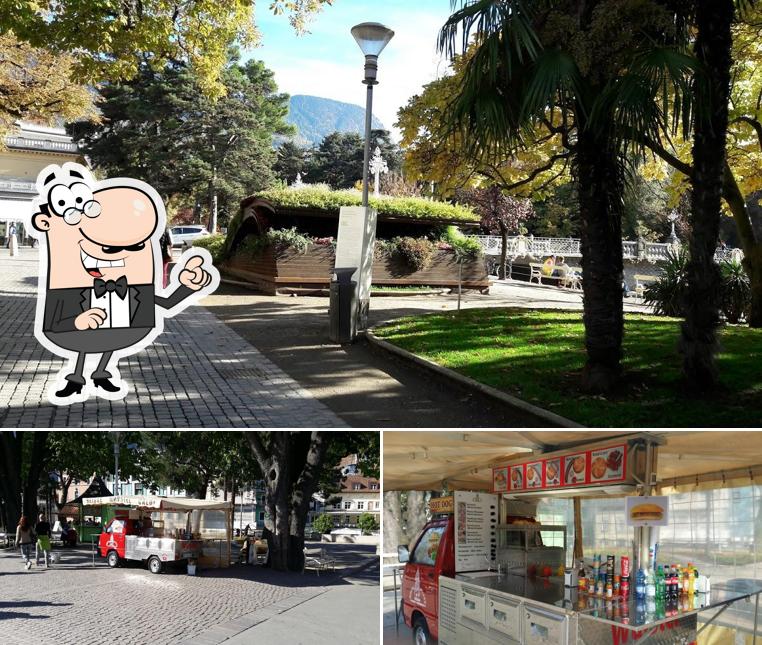 Dai un’occhiata alla immagine che presenta la esterno e cibo di Würstelstand Passer-Promenade Meran