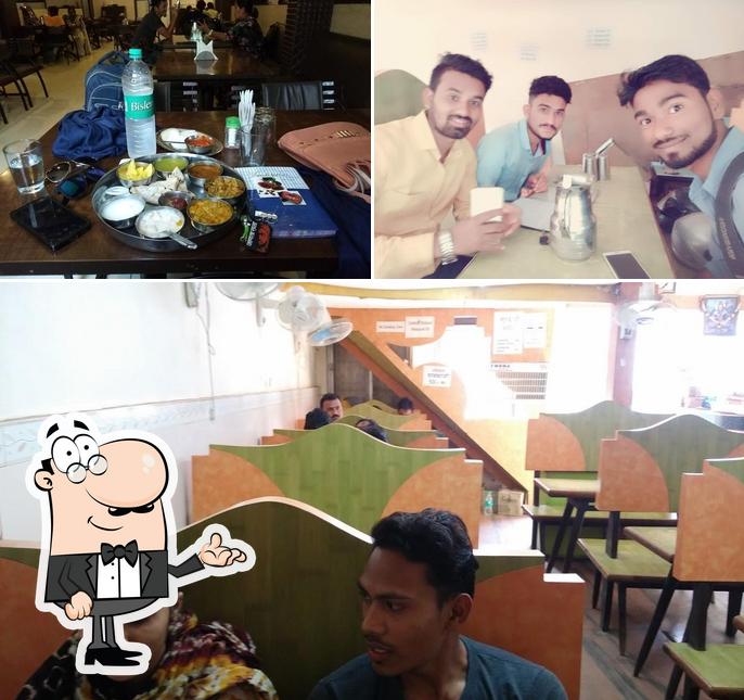 Check out how Delhi Hotel looks inside