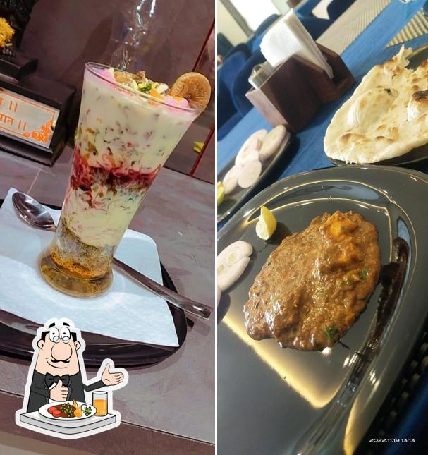 Food at Hotel Empire Inn