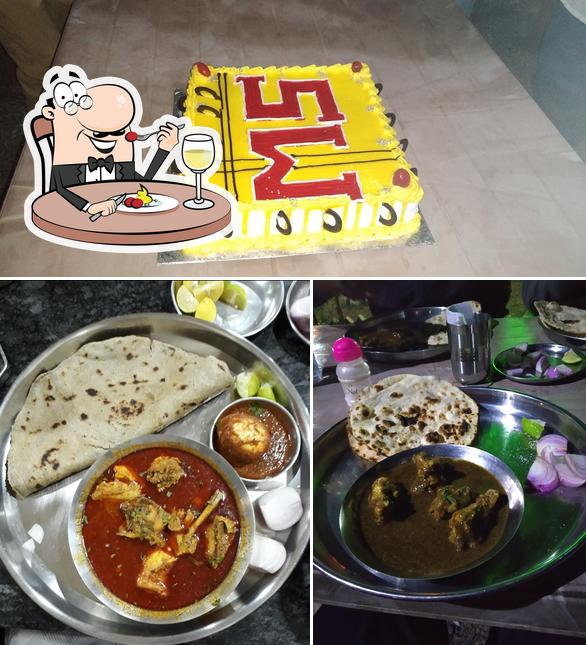 Food at Hotel Mama Bhache
