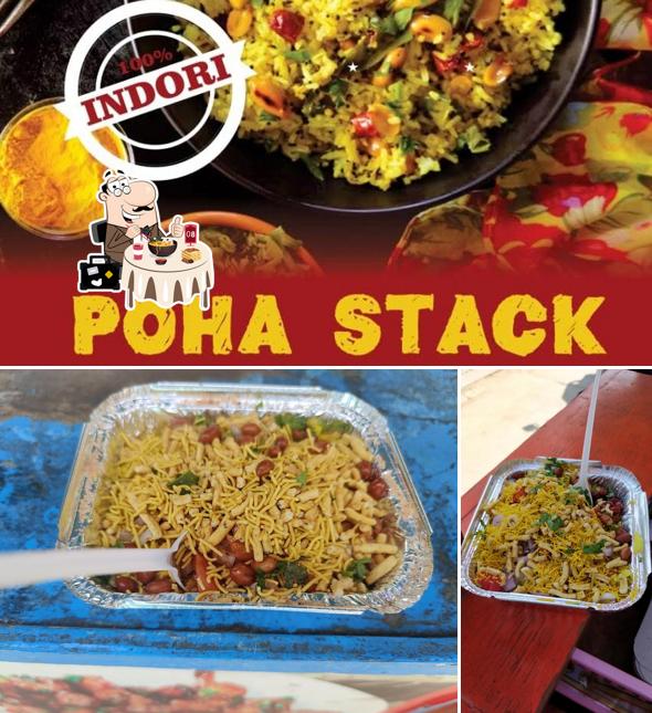 Food at Jeetu Poha Shop