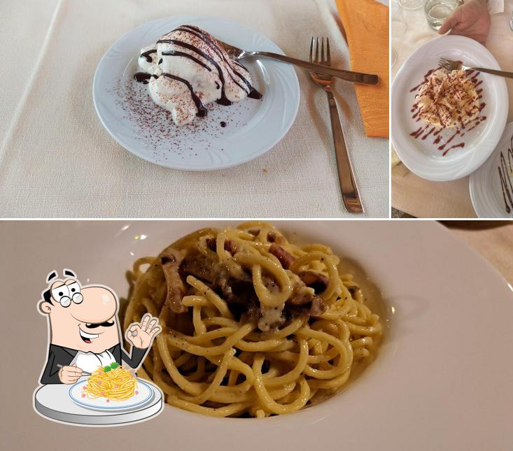 Spaghetti alla carbonara al Ristorante Pizzeria Antica Roma