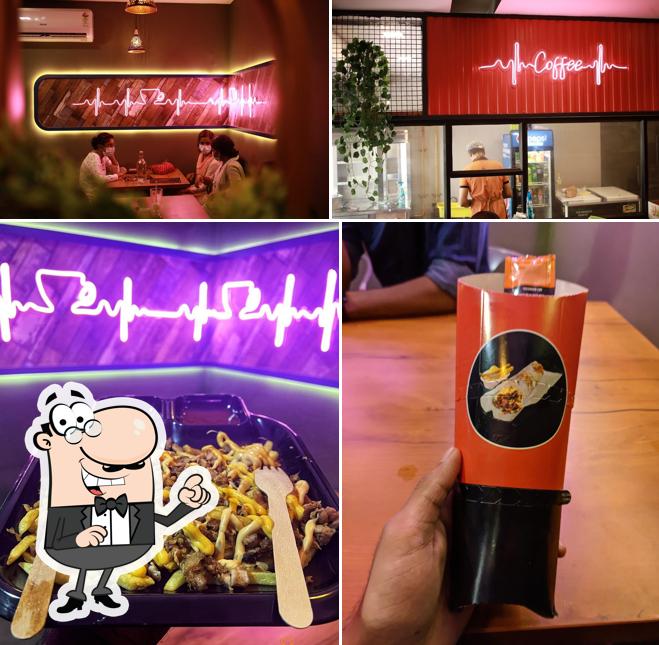 The image of Tosto Cafe & Grills’s interior and food