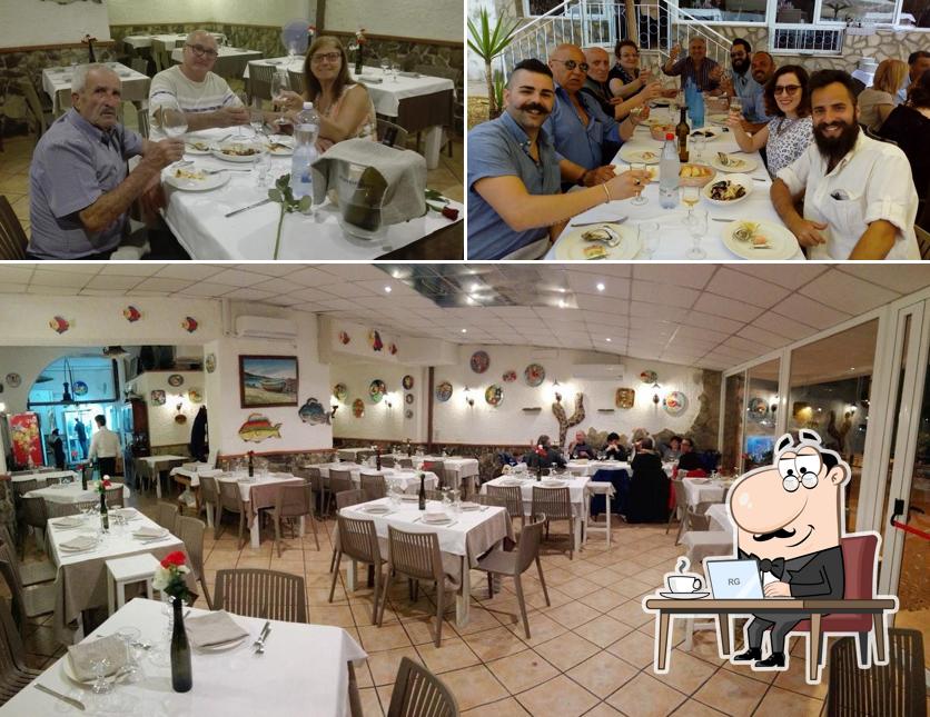 Gli interni di Antica Trattoria Sferracavallo