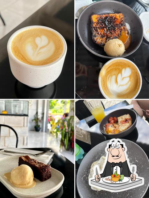 Platos en Aravo Café