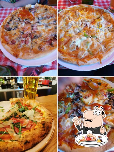 Prenez des pizzas à Cozy House - Restaurant Galați