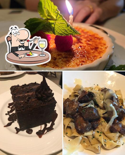 Food at Eddie Merlot's