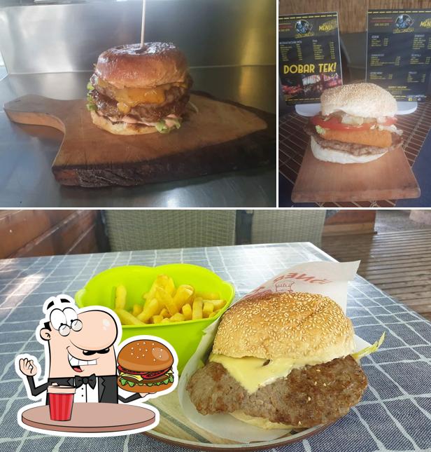 Prova un hamburger a Bluesbrothers fast food