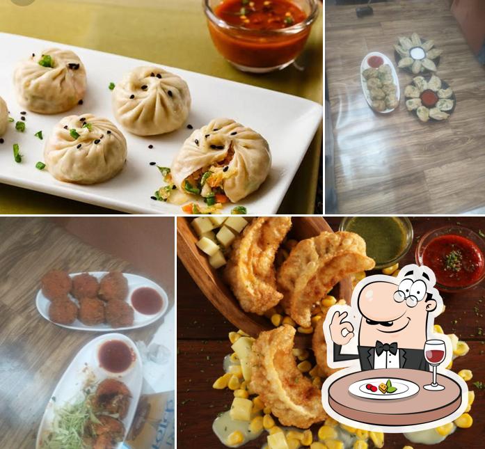 Food at Hunt for Momo's