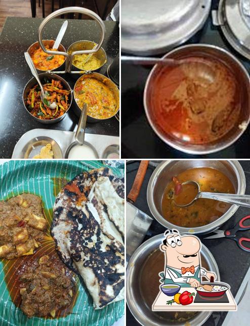 Paella at Kalyani Mess