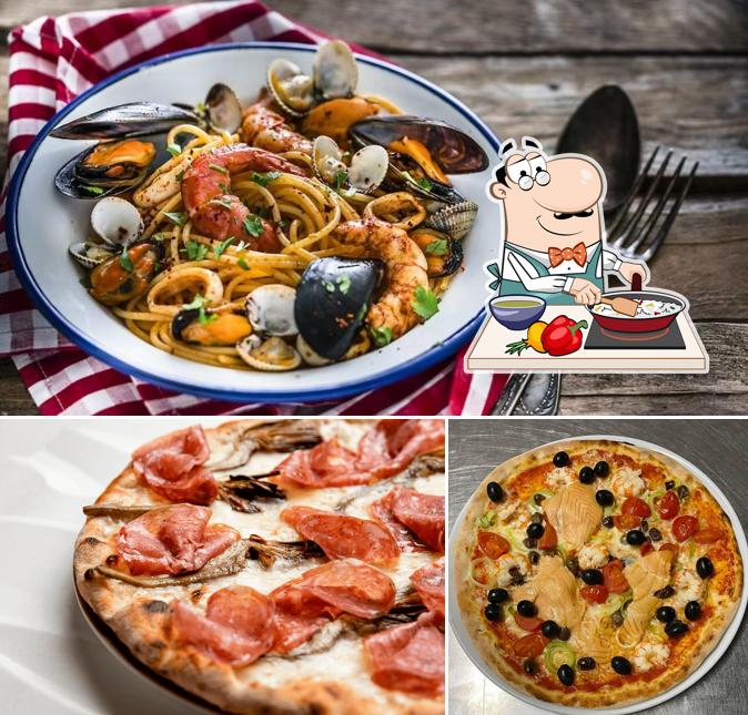 Paella al Rosticceria Pizzeria La Pineta