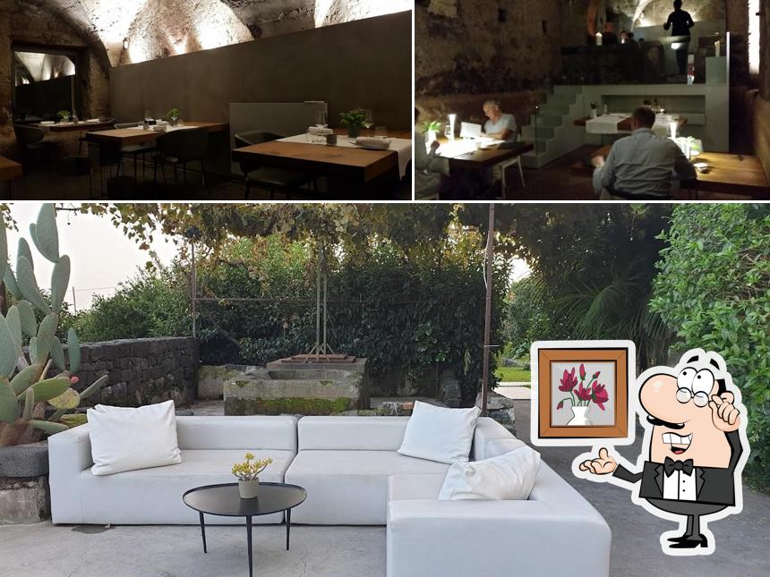Siediti a un tavolo di Zash