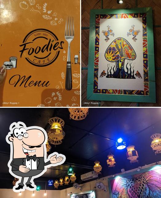 Here's a picture of Foodies