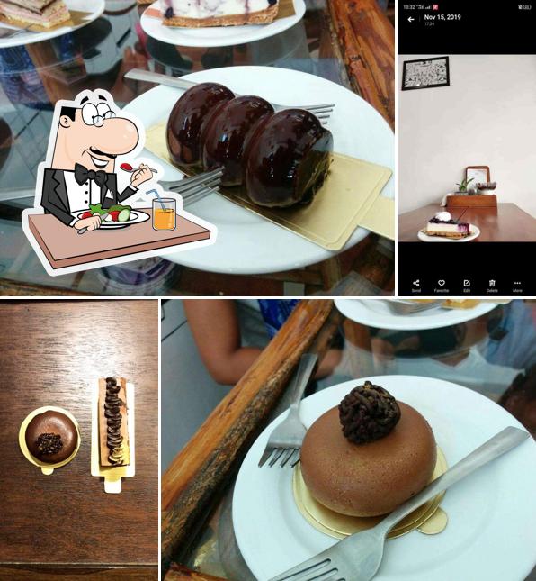 Meals at L'AMOUR PATISSERIE
