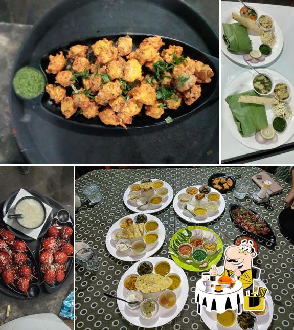 Food at Gomseng Dhaba