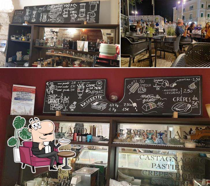 Dai un'occhiata agli interni di Vecchio Caffè