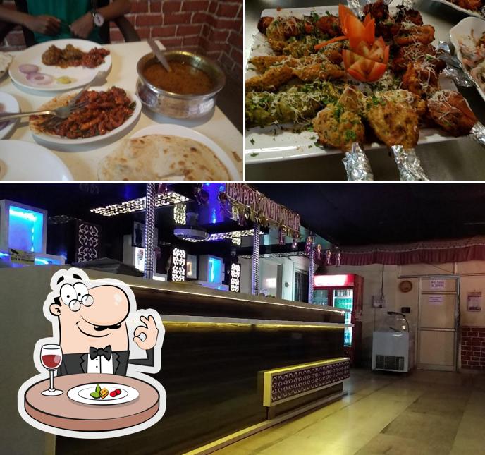 Food at Vaishnavi Hotel