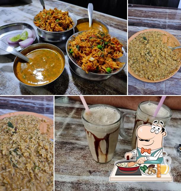Fried rice at New Rajesh Hotel