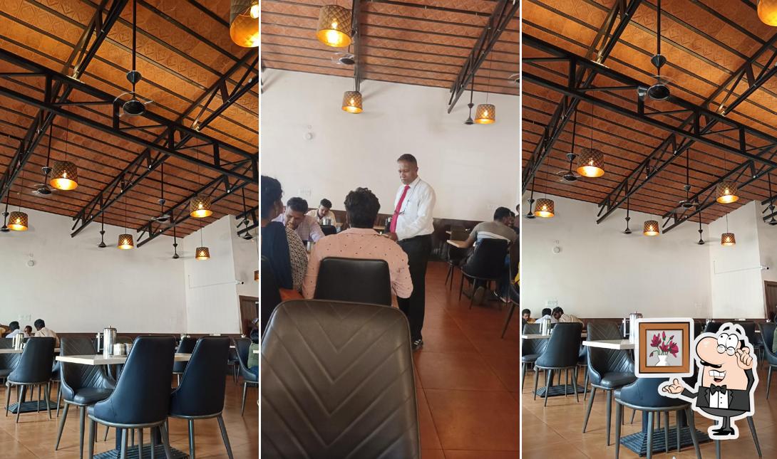 Take a seat at one of the tables at Thambi biryani