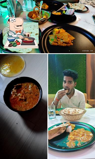 Chicken curry at FullFill Restaurant