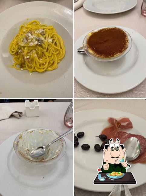 Cibo al Ristorante Pizzeria da Michele