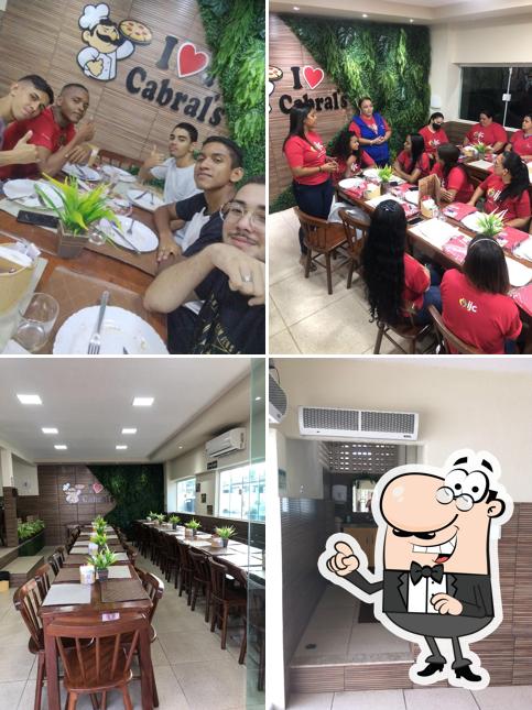 O interior do Cabral’s Restaurante e Pizzaria
