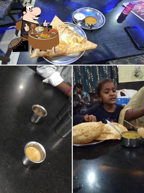 Food at Geetha Bhavan