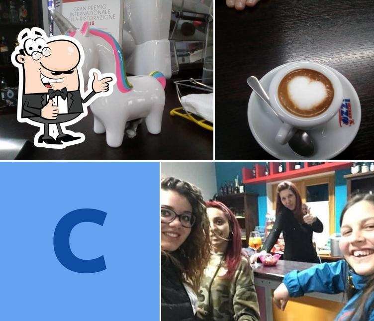 Guarda la foto di Circolo Des AMIS