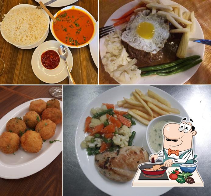 Chicken curry at Palm Grove Cavelossim