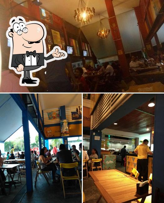 O interior do Simpsons Bar e Restaurante