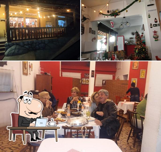 Veja imagens do interior do Pizzaria e Restaurante Firenze
