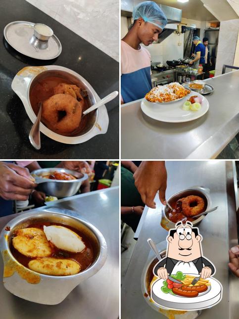 Food at Godavari Fast Food