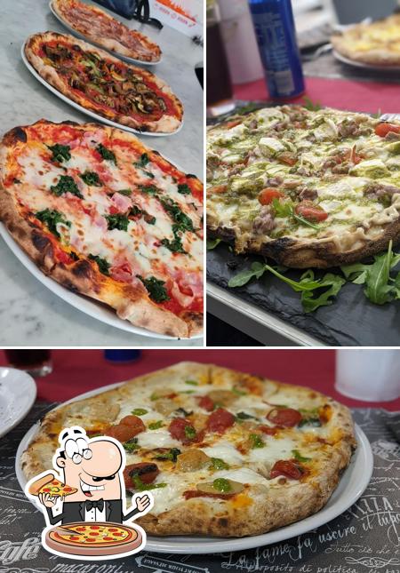 Prenditi tra le svariate varianti di pizza