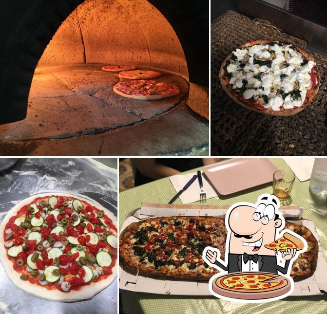 A Pizzeria Pizzicotti, puoi prenderti una bella pizza