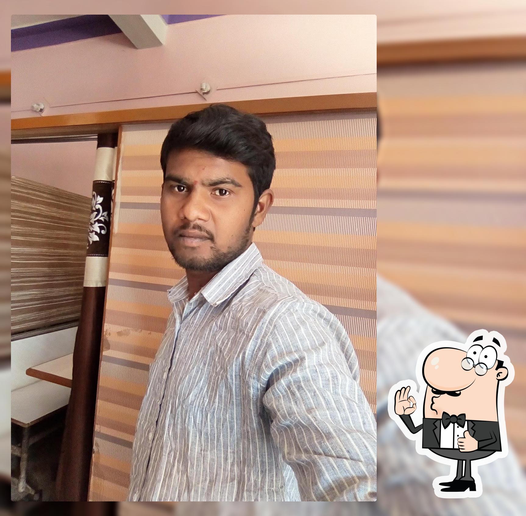 Hotel Vishwa Palace