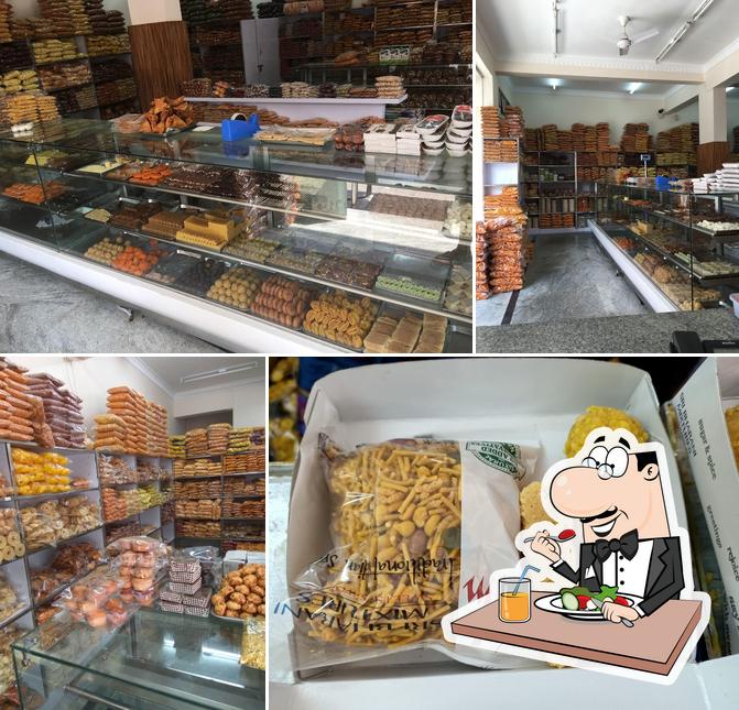 Meals at Sri Bharani Mixtures